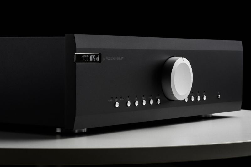Musical Fidelity M5xi e M6xi: separati in un unico chassis