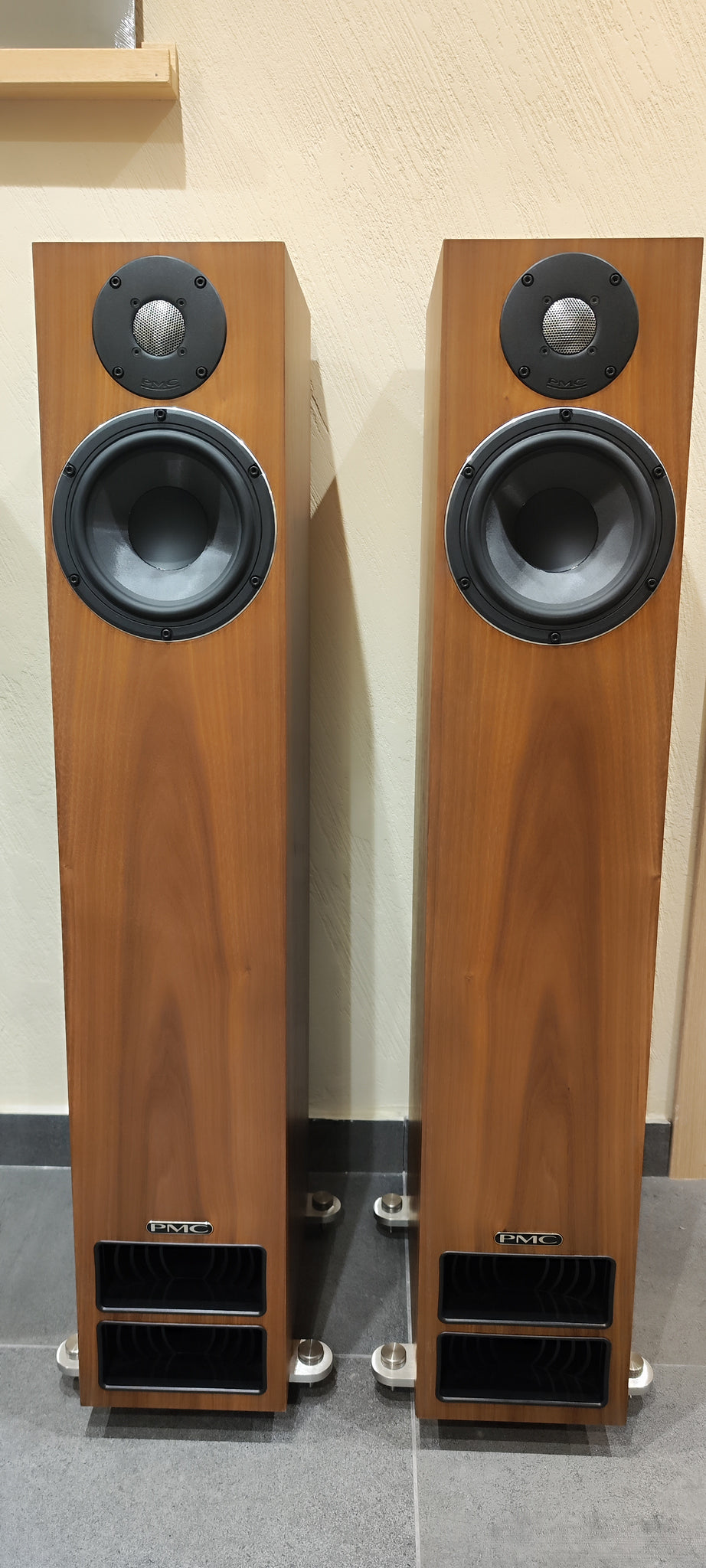 PMC twenty 5.24i noce coppia diffusori