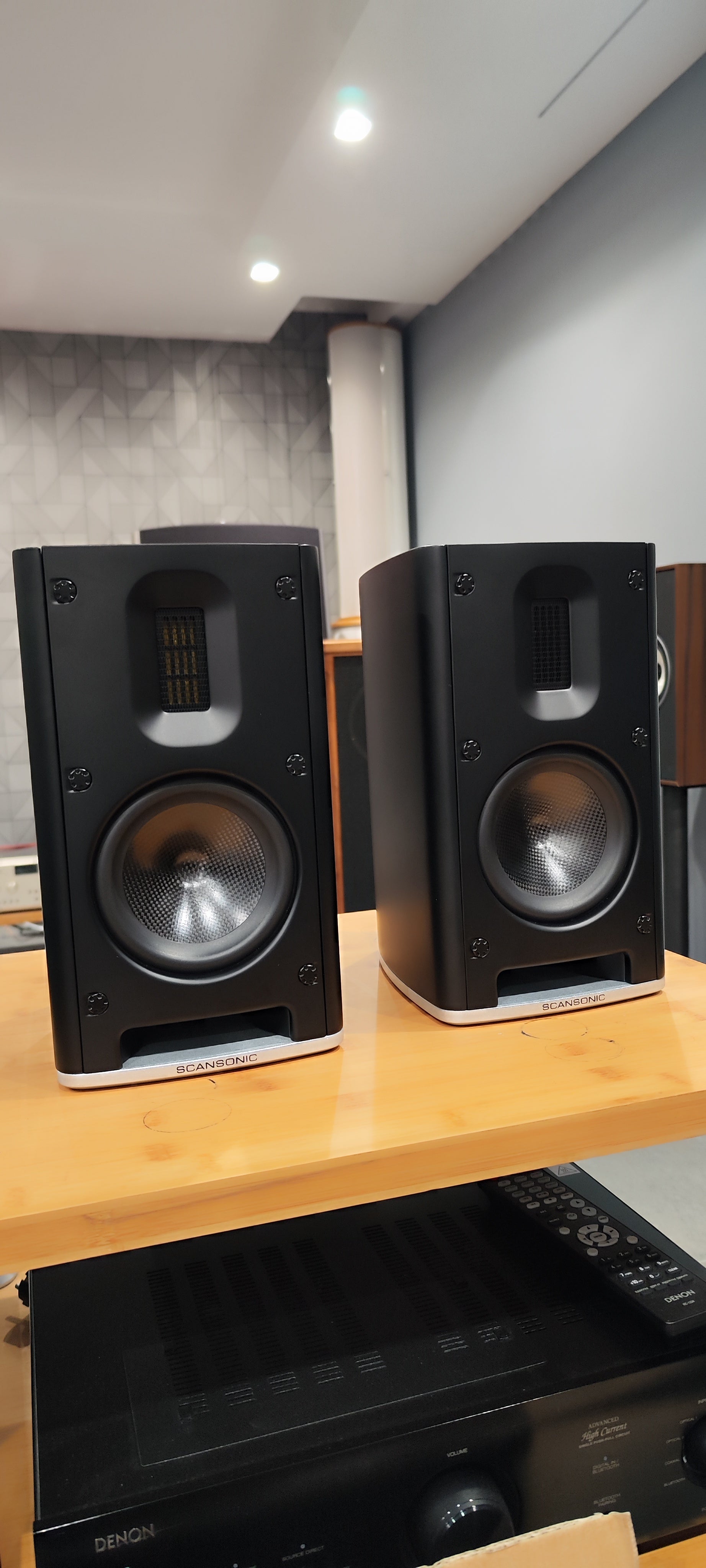Scansonic MB1 B diffusori 2 vie made in denmark ex-demo
