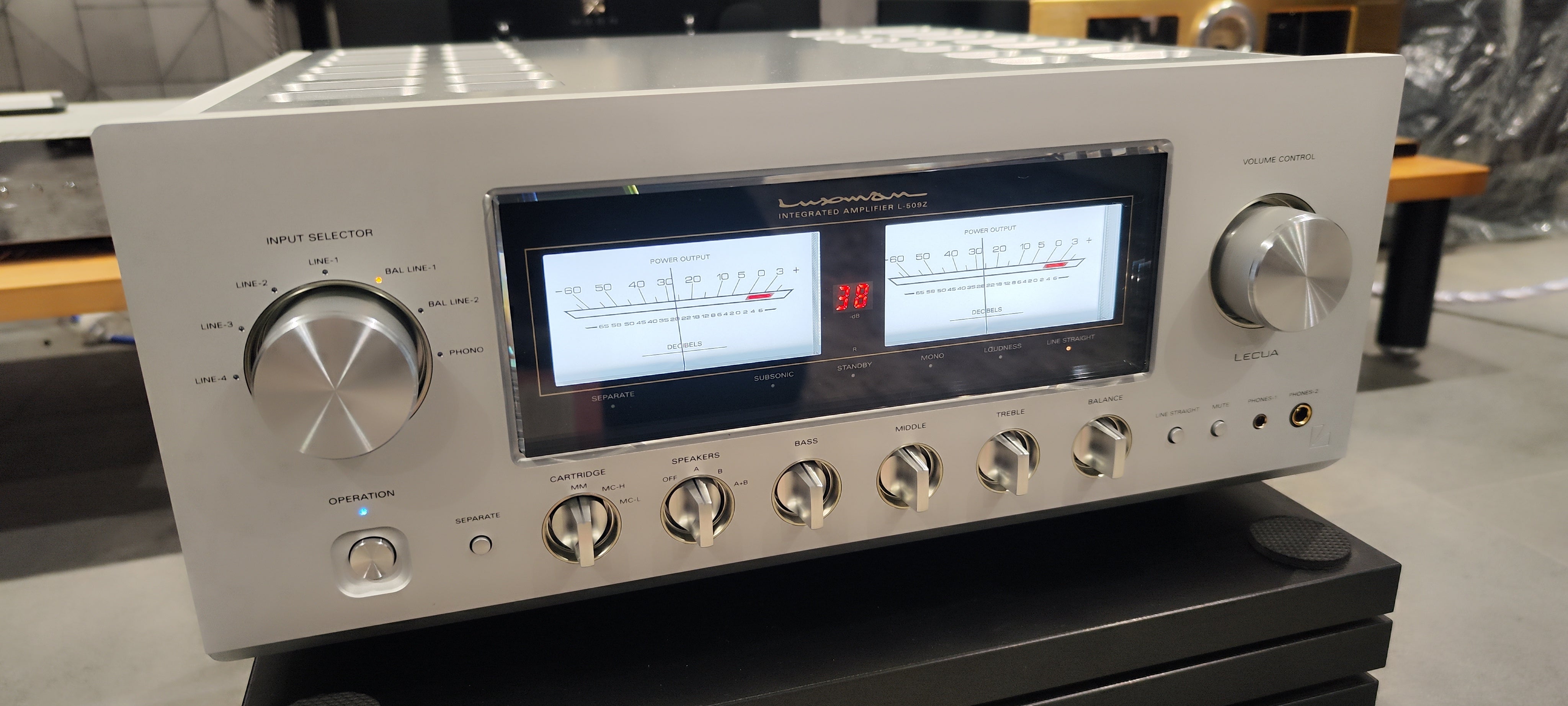 Luxman L-509Z integrato classe AB nuovo circuito LIFES 1.0 EX-DEMO