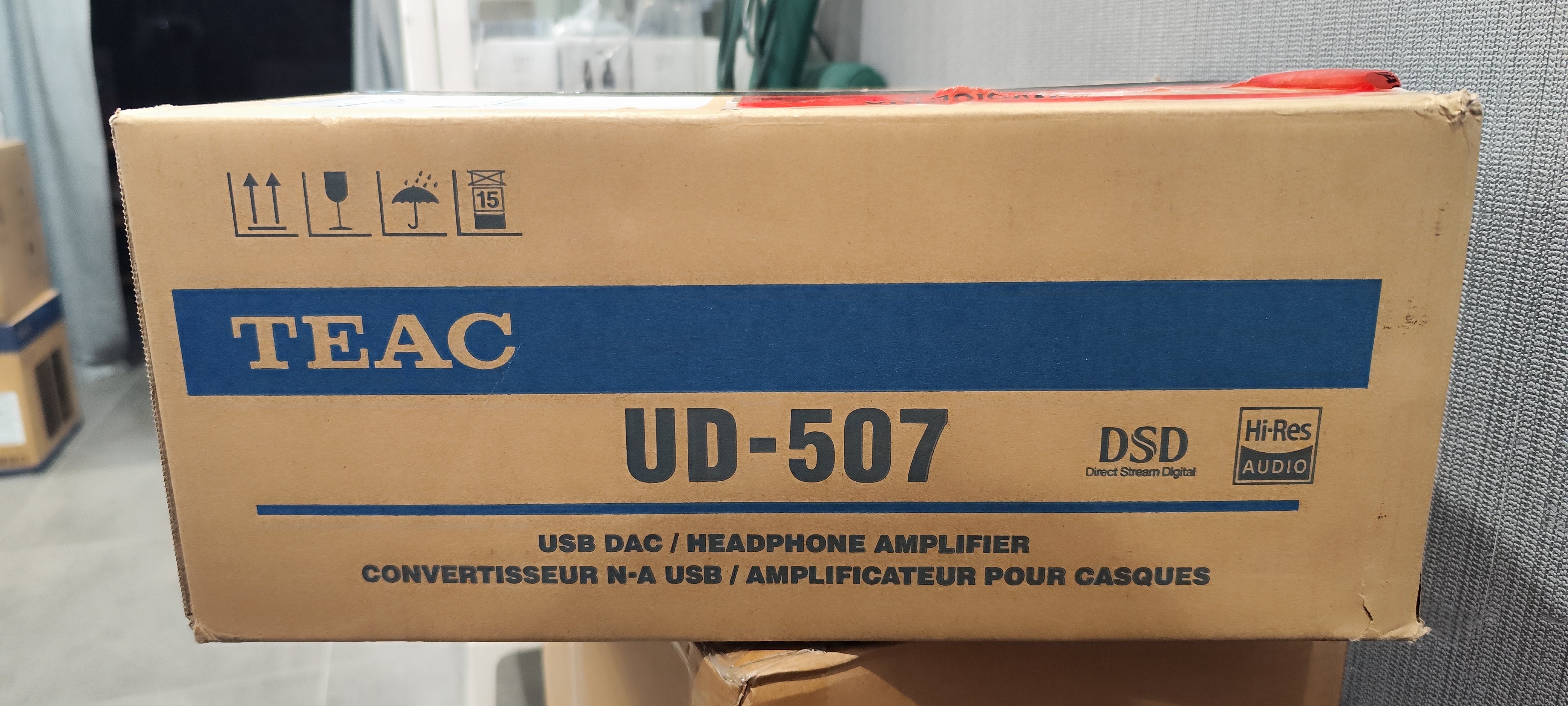 Teac UD-507 silver convertitore dac preamplificatore EX-DEMO