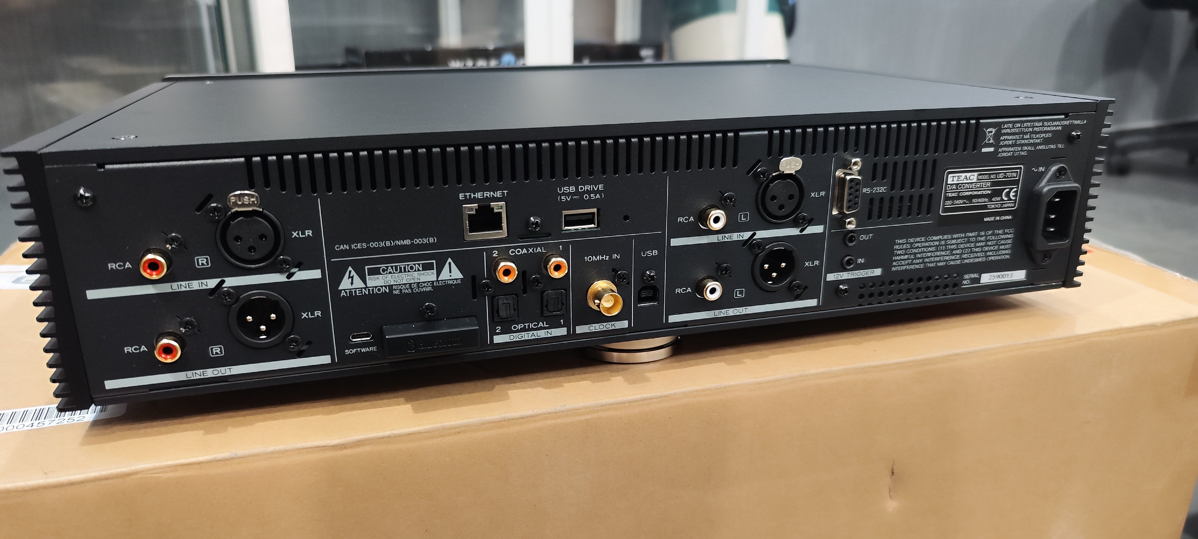 Teac UD-701N nero convertitore e lettore di rete EX-DEMO