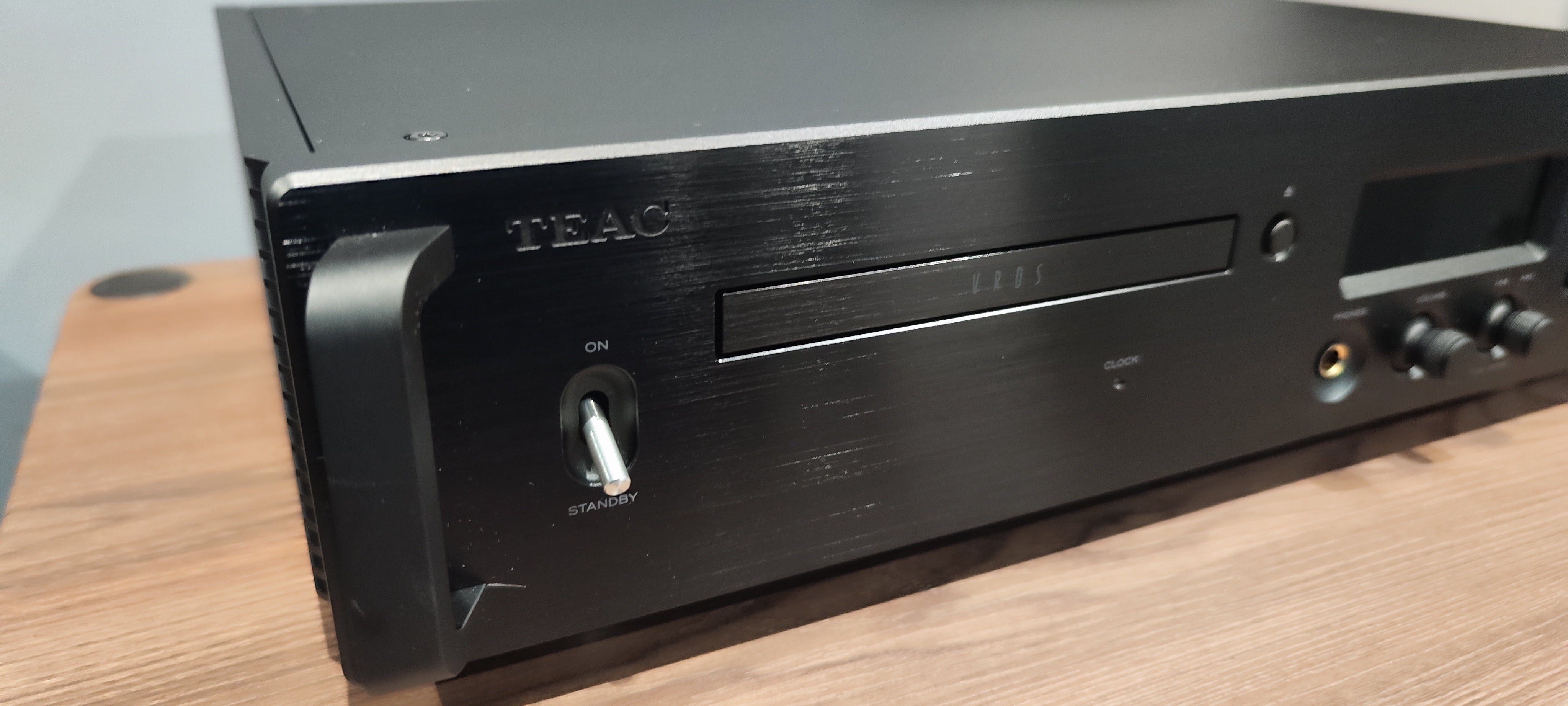 Teac VRDS701 nero lettore cd con dac hifi da esposizione