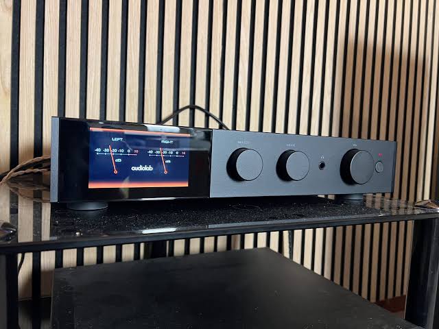 Audiolab 9000A nero amplificatore integrato EX DEMO