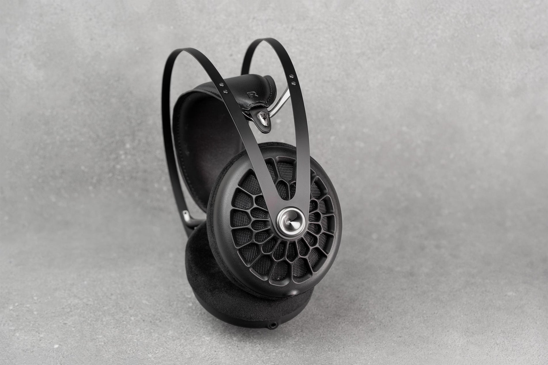 Meze Audio 105 AER ultimo modello ad un prezzo SHOCK