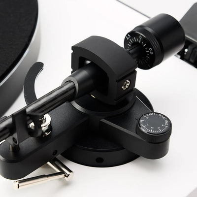 Argon Audio TT-4 MK2 bianco giradischi con fono integrato e ortofon 2mblu
