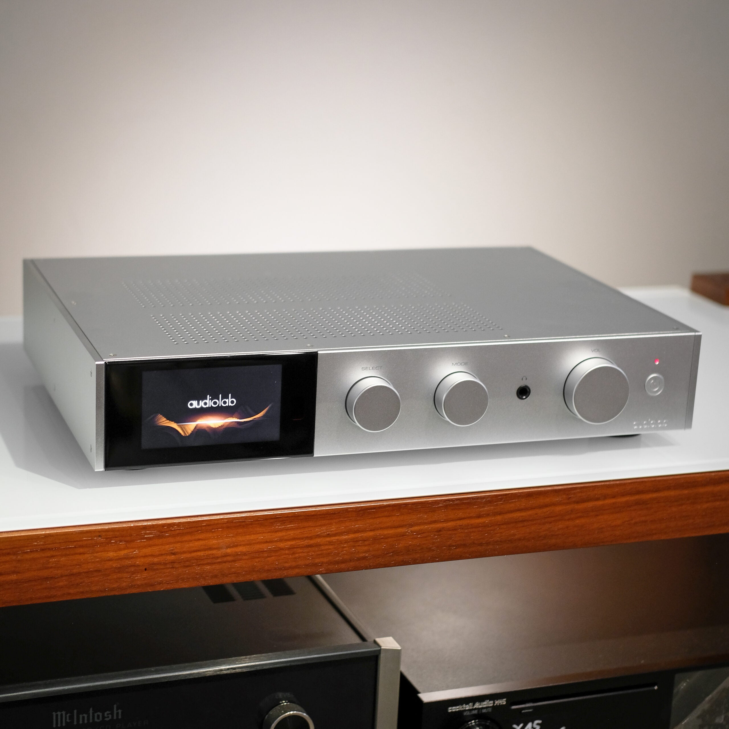 Audiolab 9000A silver amplificatore integrato EX DEMO