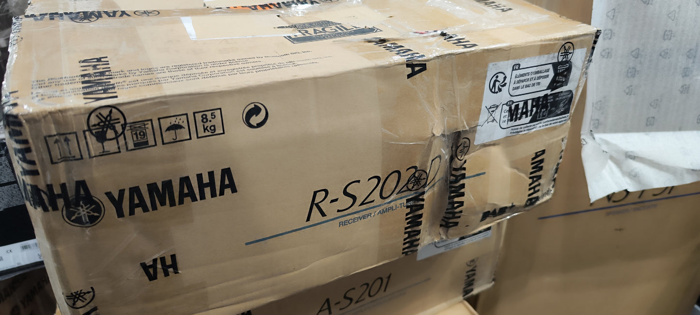 Sintoamplificatore audio Yamaha R S202D Dab+ SOLO ESPOSTO