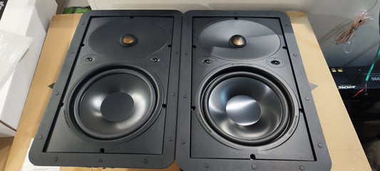Coppia diffusori ad incasso monitor audio W280 usate