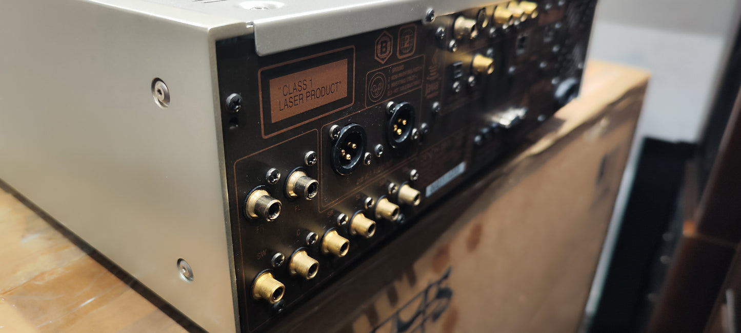 Denon DVD-A1UD lettore multiformato TOP di gamma USATO