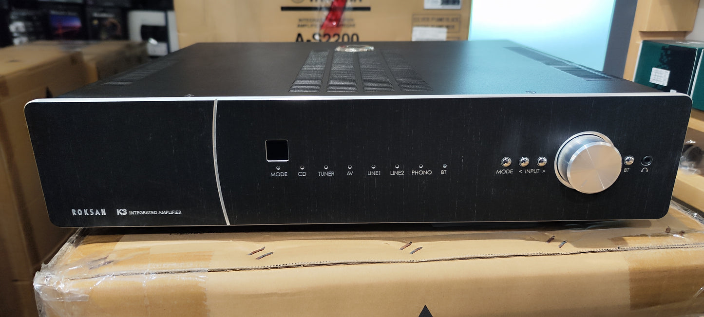 Roksan K3 amplificatore 2 canali UK con telecomando