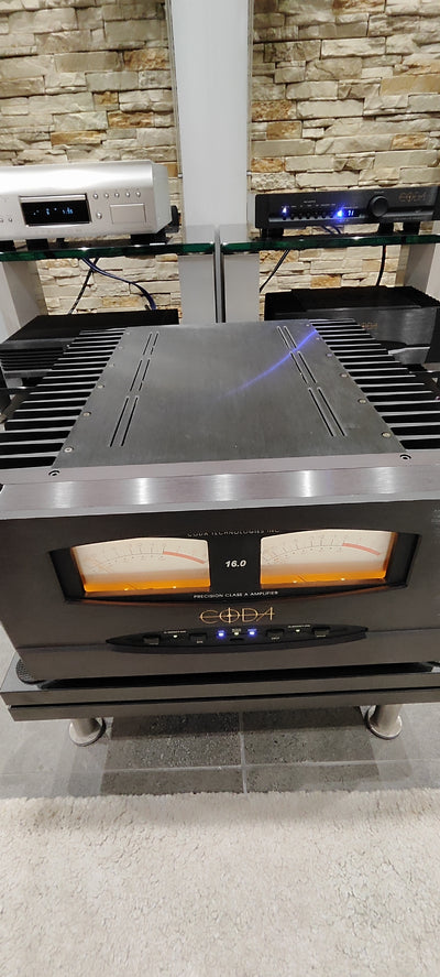 Coda Technologies mod. S 16.0 FINALE di potenza 2x100 watt in pura classe A