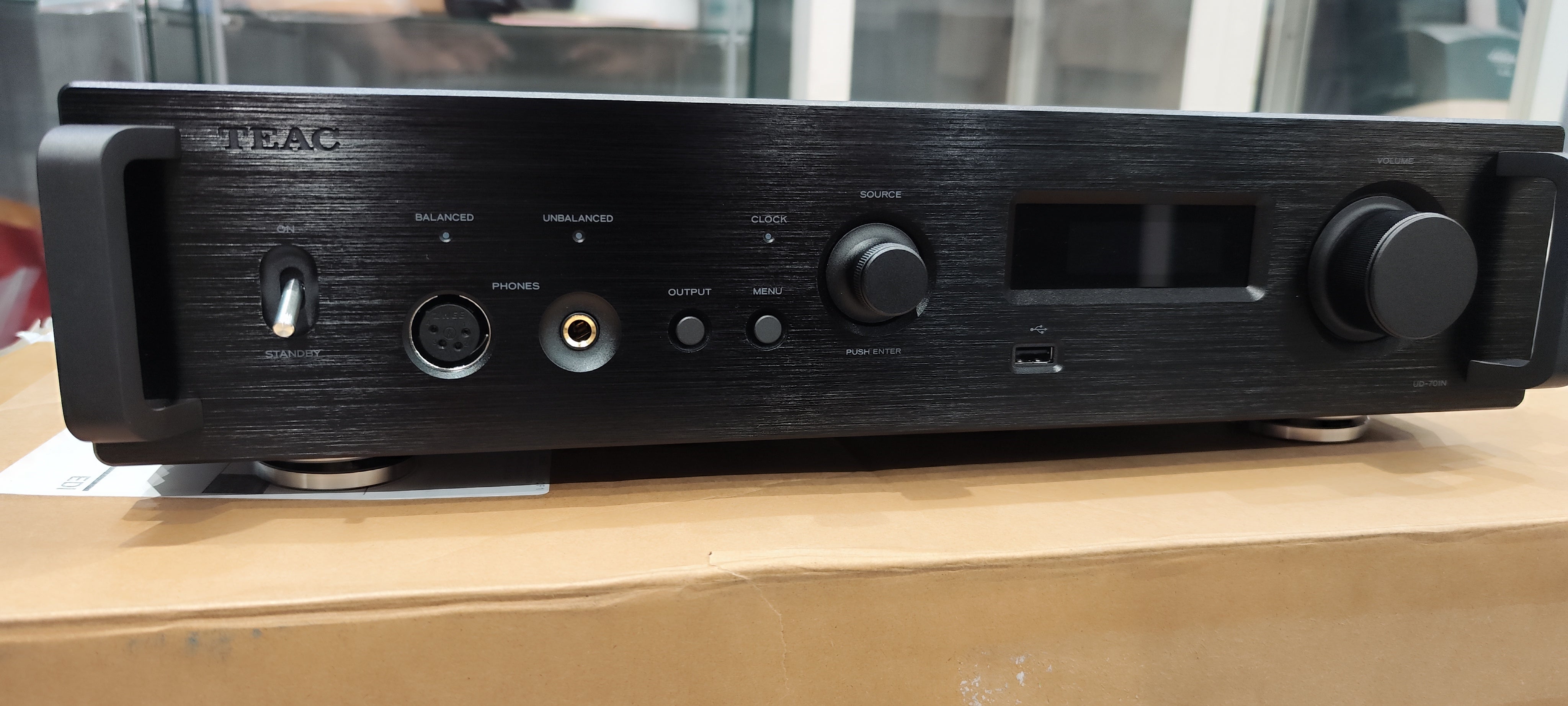 Teac UD-701N nero convertitore e lettore di rete EX-DEMO