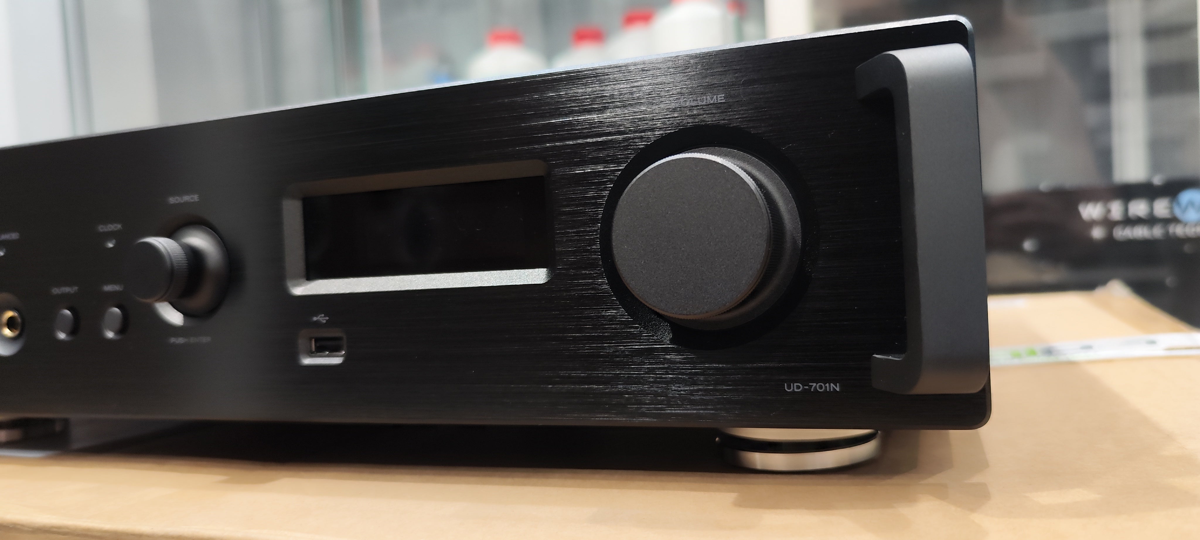Teac UD-701N nero convertitore e lettore di rete EX-DEMO
