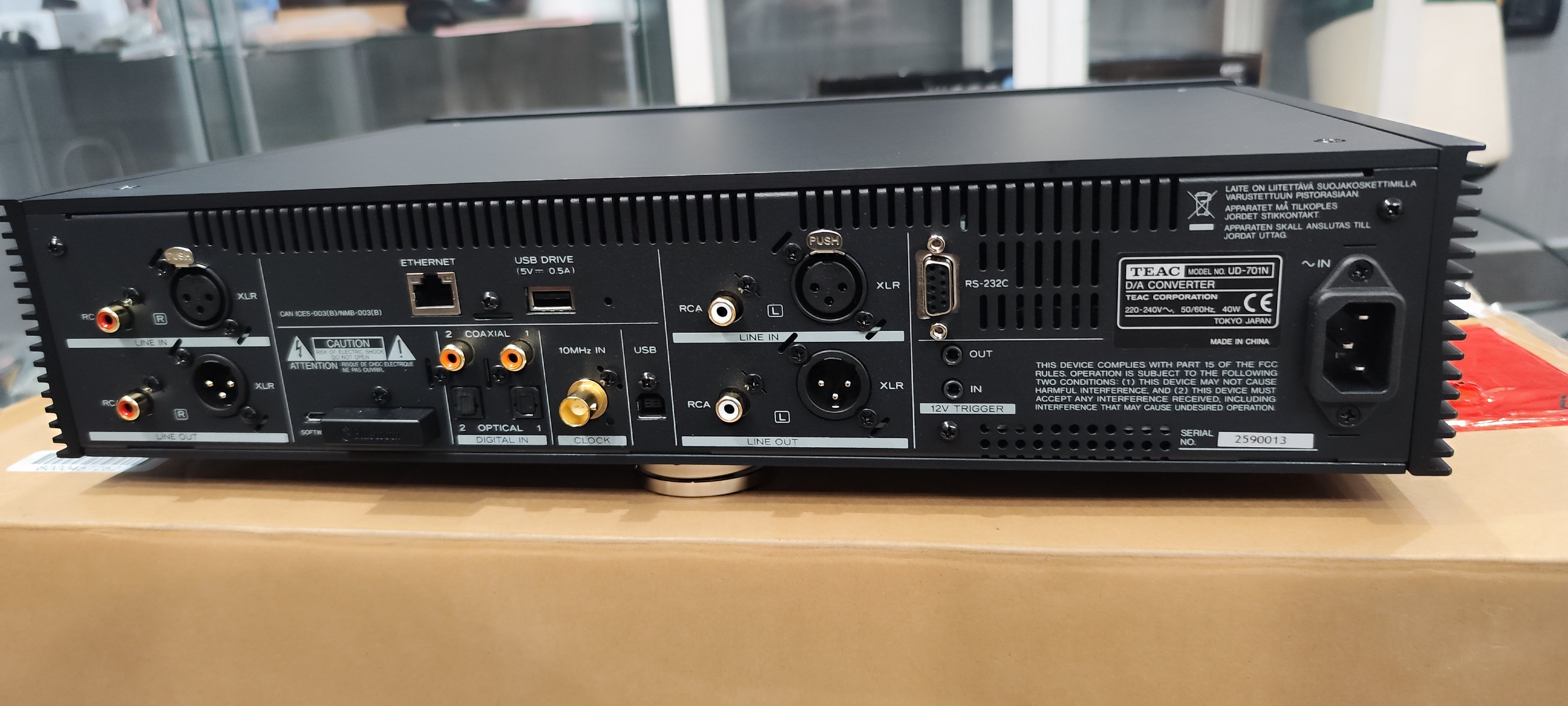 Teac UD-701N nero convertitore e lettore di rete EX-DEMO