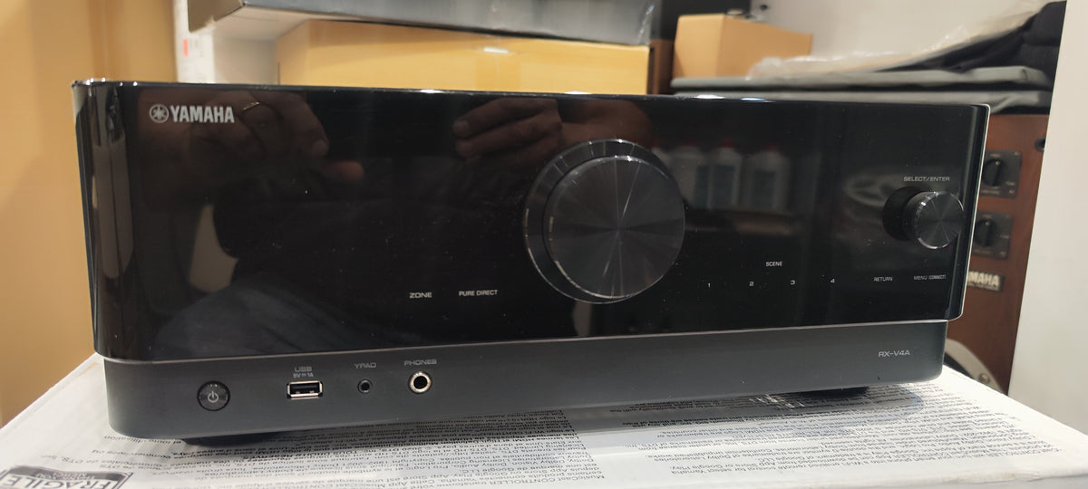 Yamaha Rx-V4a sintoamplificatore 5.2 ex-demo