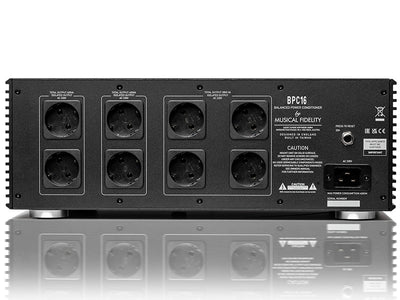Musical Fidelity BPC16 nero Condizionatore di rete bilanciato 8 uscite su 3 zone
