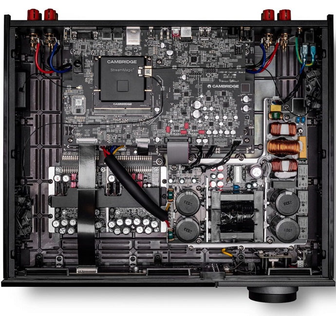 Cambridge EVO 300 Amplificatore integrato 2 x 300W con streamer