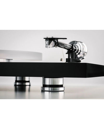 Pro-Ject Debut Reference 10 giradischi a cinghia