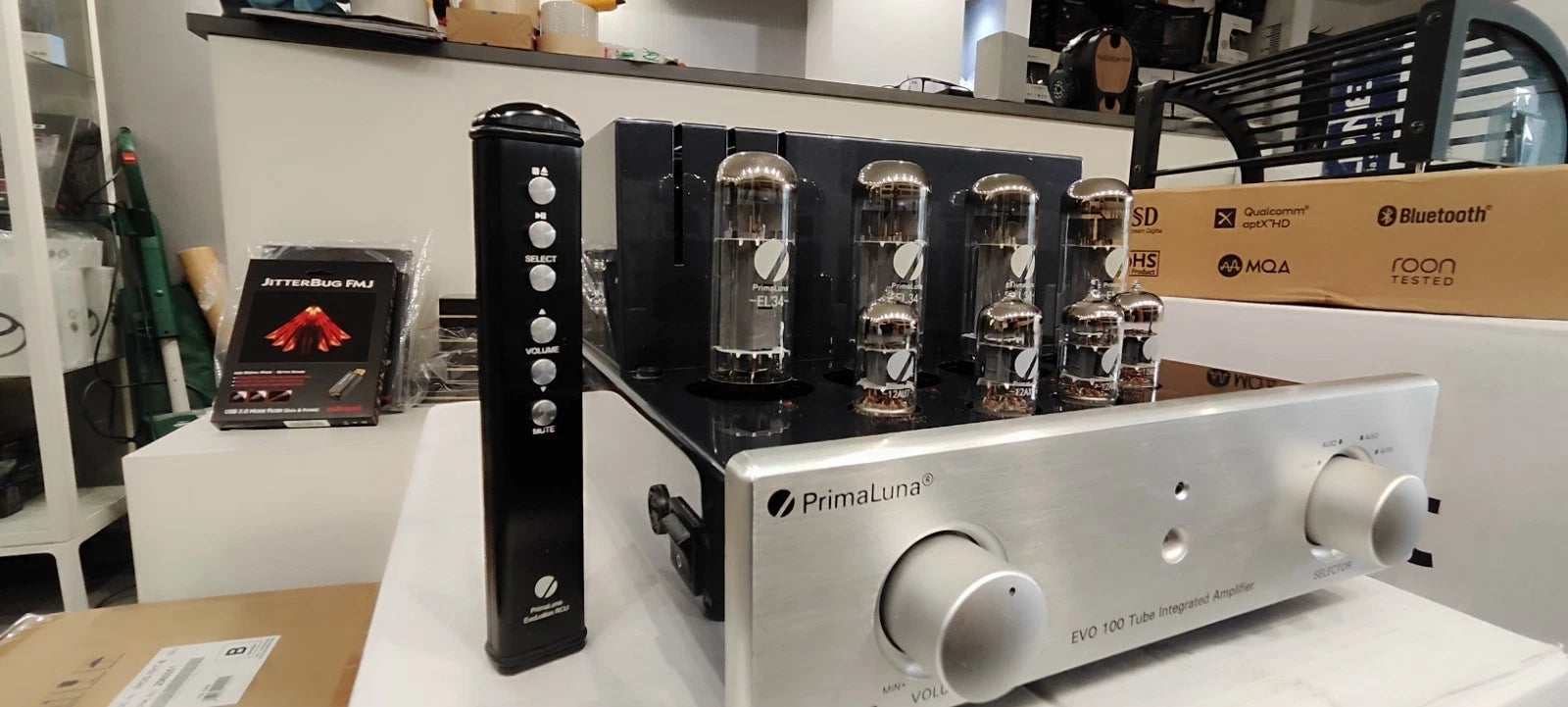 Primaluna Evo 200 silver integrato a valvole Ultra lineare 44 watt x 2 EL34 ex demo