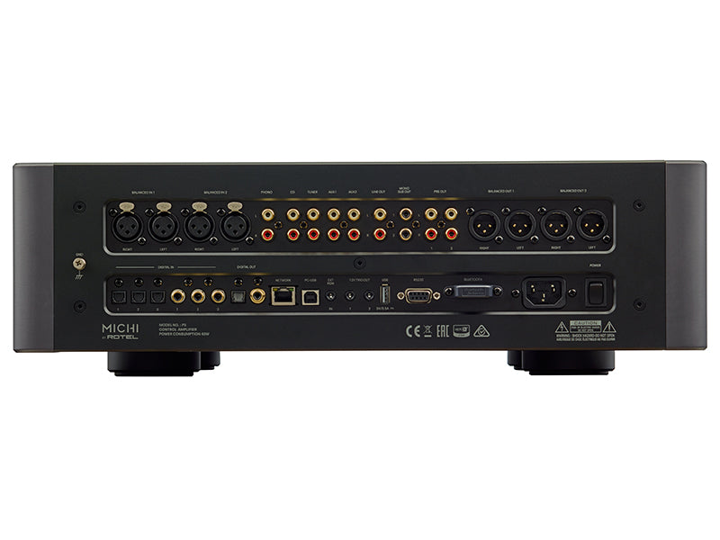 Rotel Michi P5 preamplificatore stereo Hi-End componenti selezionati
