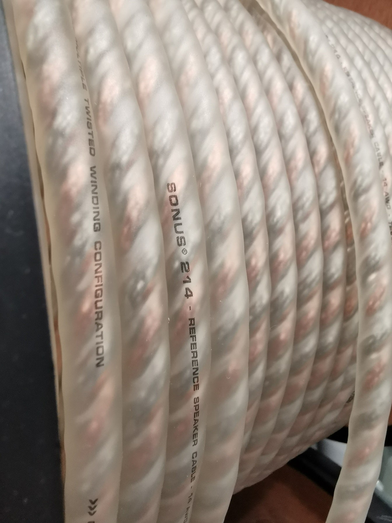 Connection S 214.2 cavo in rame puro per diffusori audiophile 4 AWG (1,75 mm2 Traslucido) d 3.6 mm