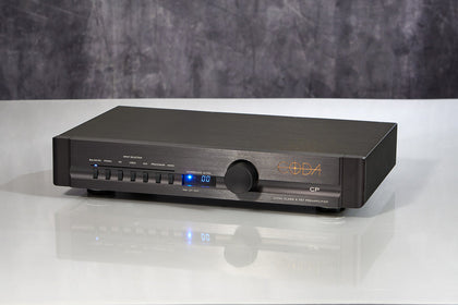 Coda CP preamplificatore stereo bilanciato in classe A mosfet con phono