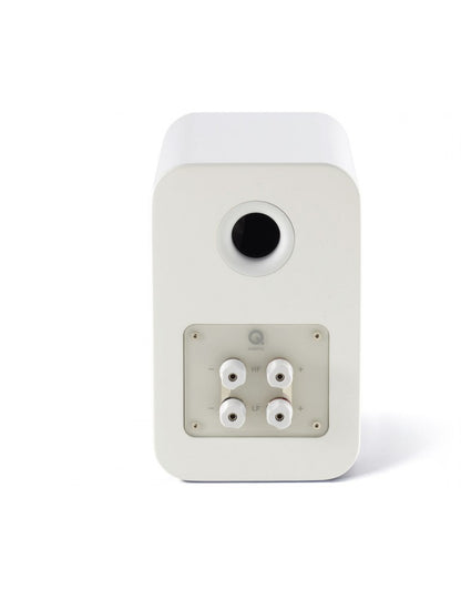 Q Acoustics concept 30 bianco laccato diffusori 2 vie da scaffale