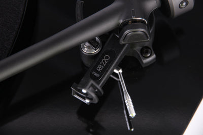 Rega Planar78 giradischi 78 giri nero completo di coperchio